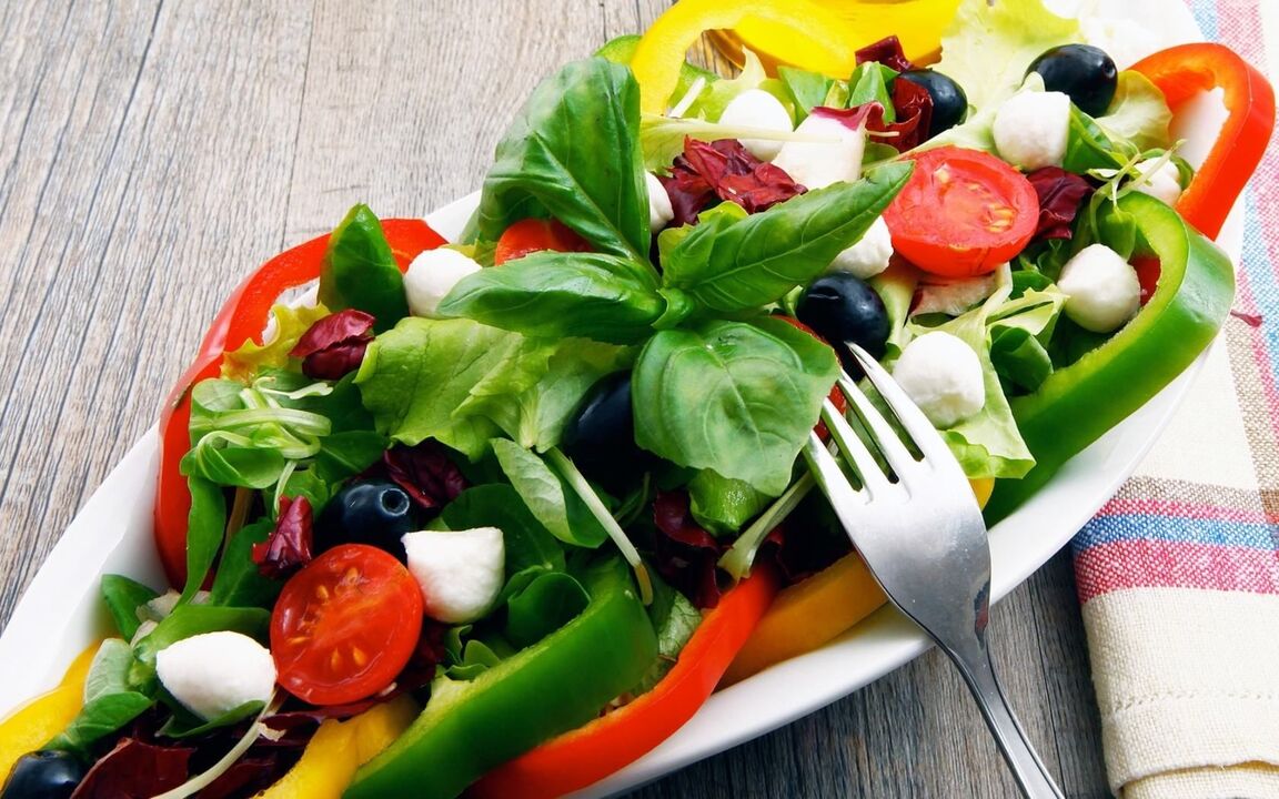veselīgi salāti svara zaudēšanai